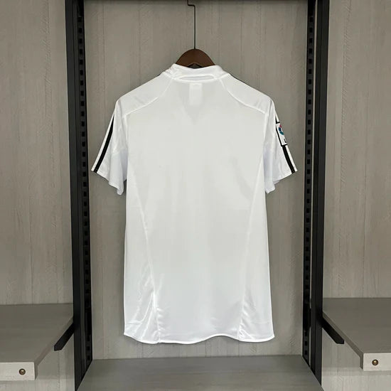 Real Madrid Retro Home 04/05 White Shirt